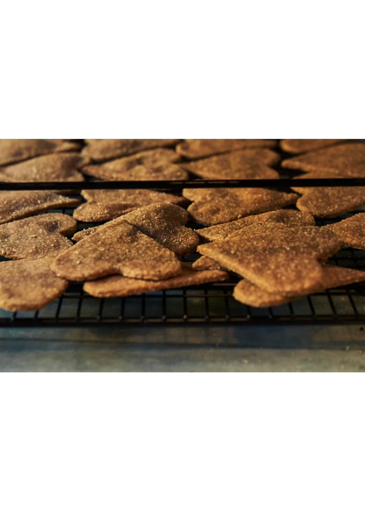 Small Banana Peanut Butter Hearts (1oz.)